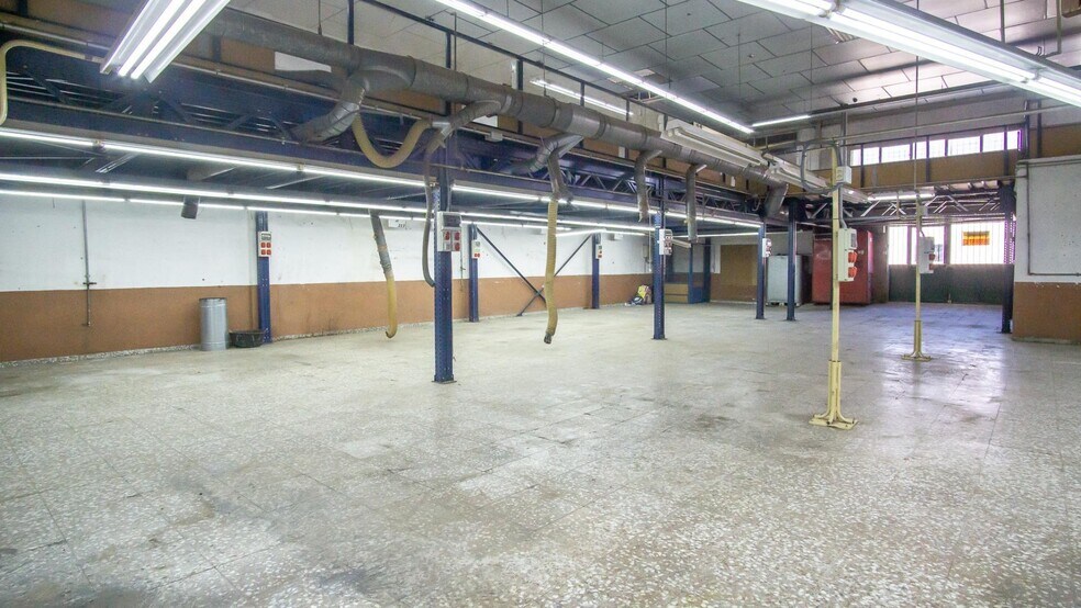 Industriel/Logistique dans Elda, Alicante à vendre - Photo intérieure – Image 1 sur 13