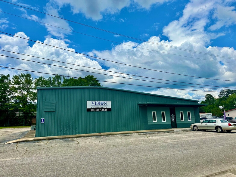 106 W Jackson St, Brewton, AL à vendre - Photo principale – Image 1 sur 14