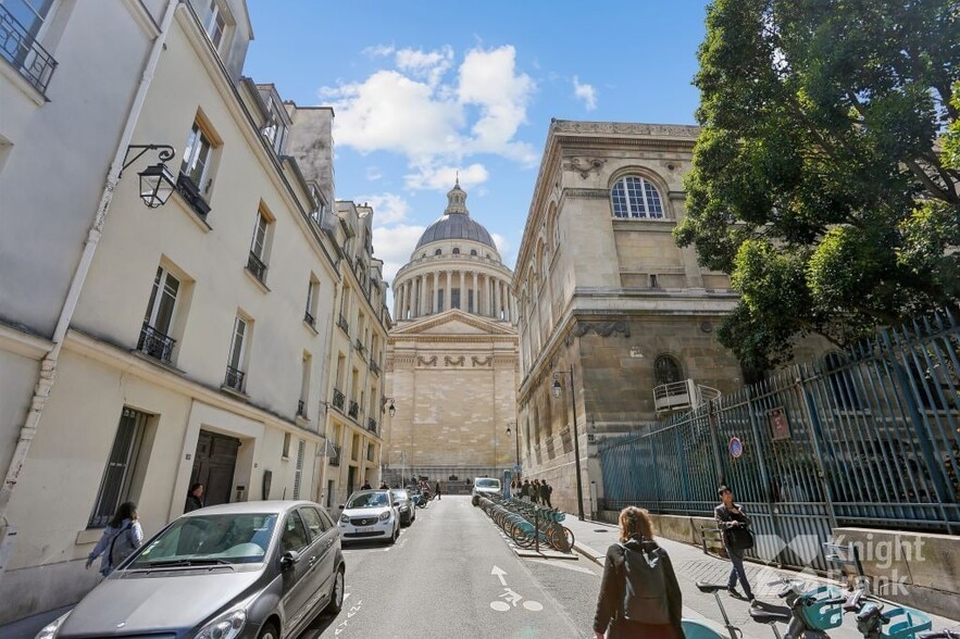 19-21 Rue Valette, Paris à louer - Photo de l’immeuble – Image 1 sur 8