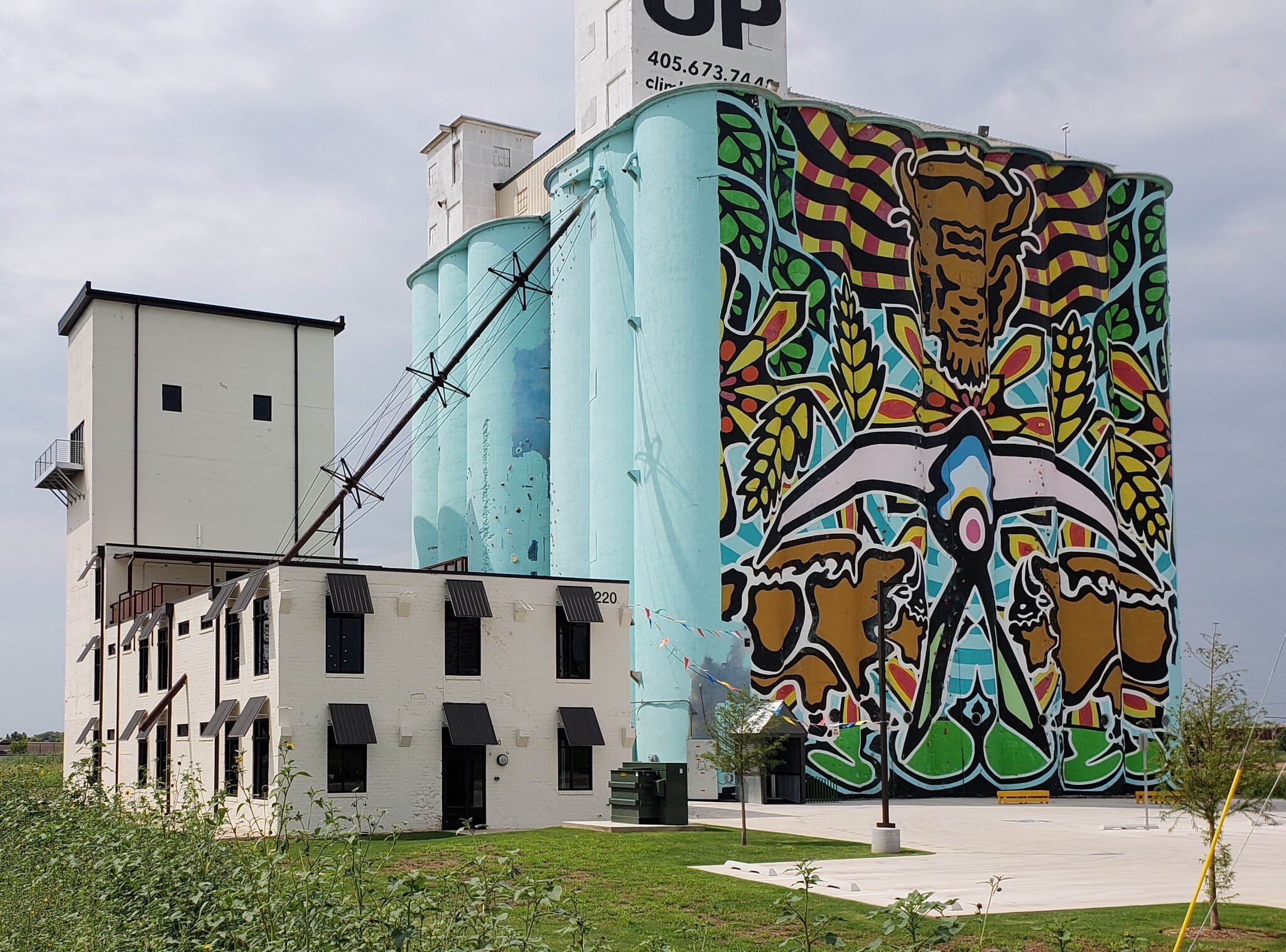 220 SE 4th St, Oklahoma City, OK à vendre Photo principale– Image 1 sur 15