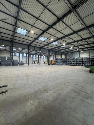 Plus de détails pour 5 Rue René Legueu, Villenoy - Bureau, Local d'activités à louer