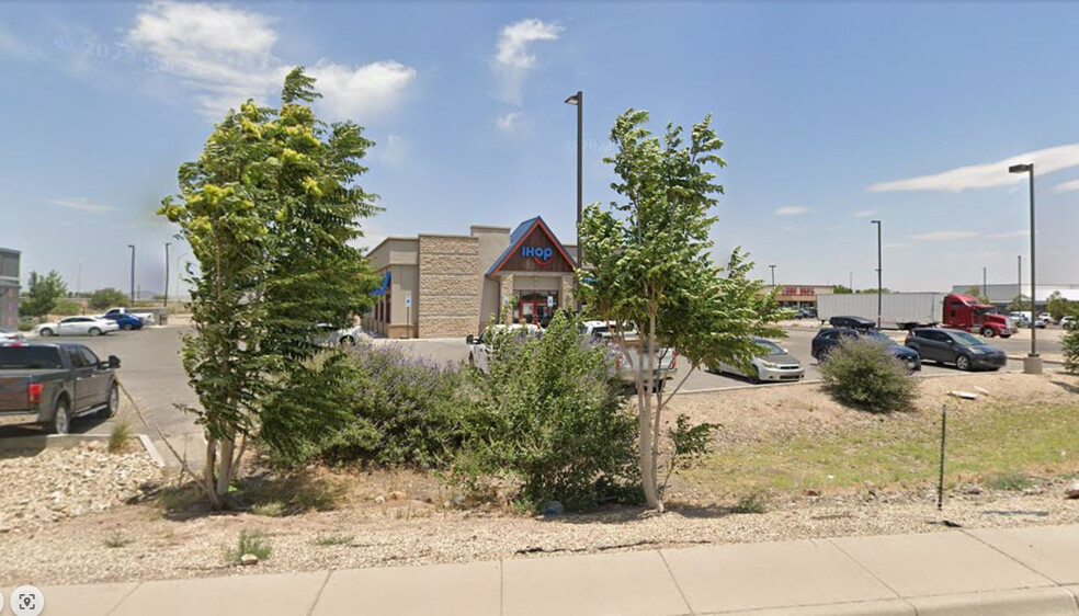 813 E Pine St, Deming, NM à vendre - Photo de l’immeuble – Image 3 sur 5