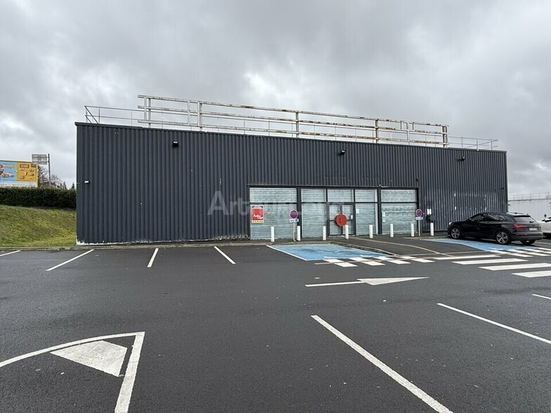 Local commercial dans Haudainville à louer - Photo de l’immeuble – Image 1 sur 7