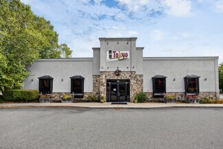 Plus de détails pour 560 S Main St, Andover, MA - Local commercial à louer