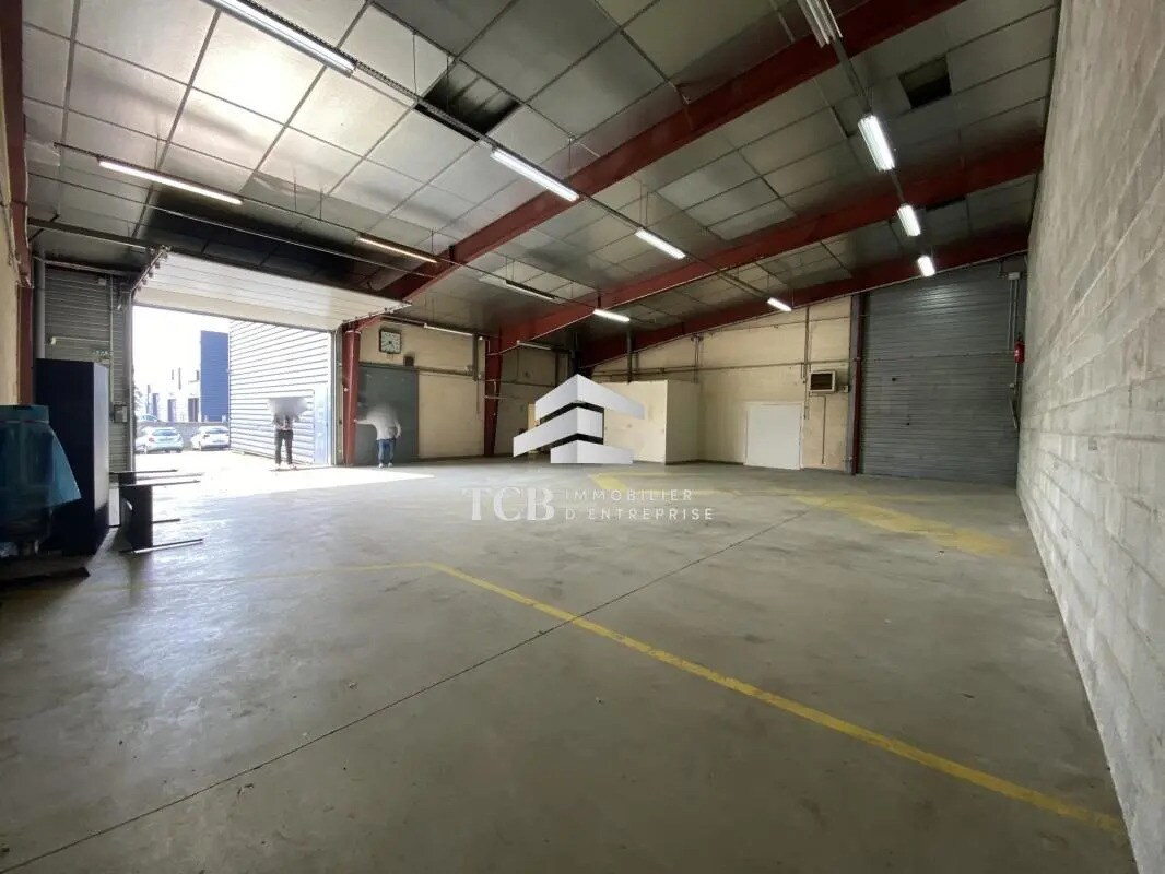 Local d’activités dans Couëron à louer Photo intérieure– Image 1 sur 12