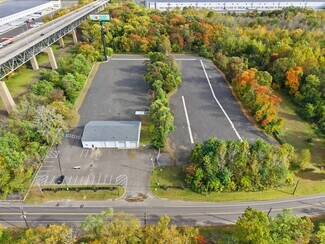 Plus de détails pour 1922 River Rd, Burlington, NJ - Industriel/Logistique à louer