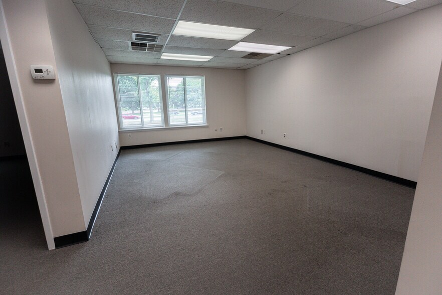 1002-2001 Lincoln Dr W, Marlton, NJ à louer - Photo de l’immeuble – Image 2 sur 20