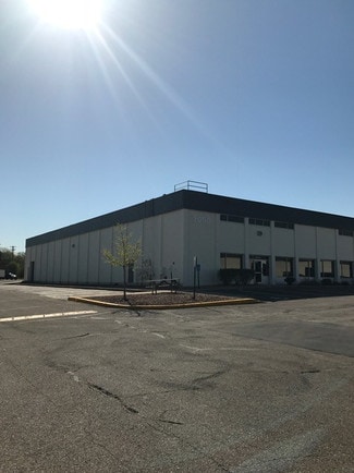 Plus de détails pour 13205 Industrial Park Blvd, Plymouth, MN - Industriel/Logistique à louer
