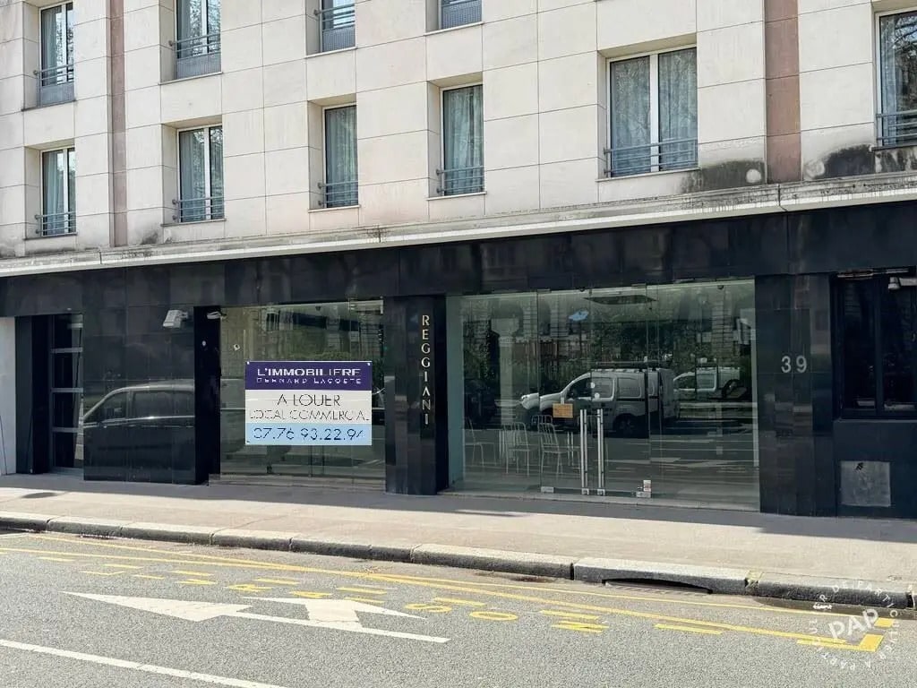 Local commercial dans Paris à louer Photo de l’immeuble– Image 1 sur 7
