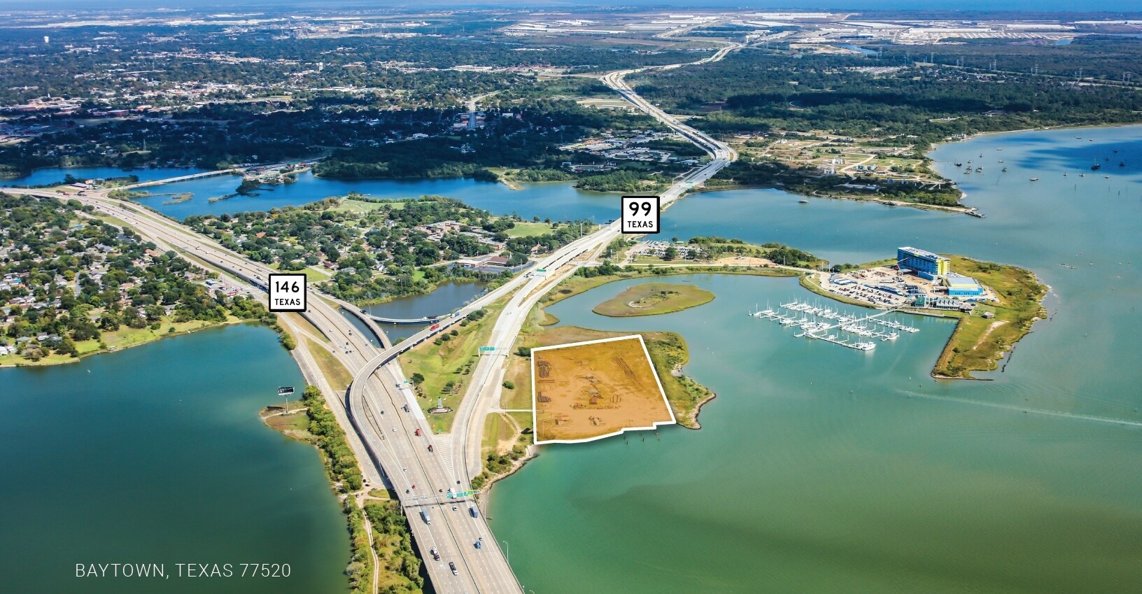 2705 S Highway 146, Baytown, TX à louer Photo principale– Image 1 sur 3