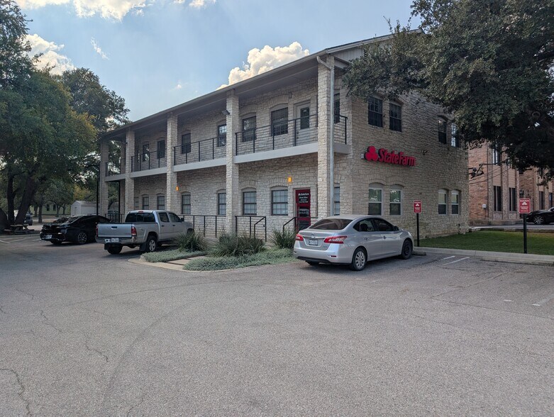 9809 Anderson Mill Rd, Austin, TX à louer - Photo de l’immeuble – Image 2 sur 9