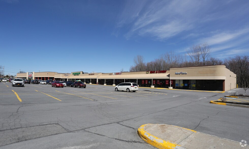 1283 Arsenal St, Watertown, NY à louer - Photo de l’immeuble – Image 2 sur 2
