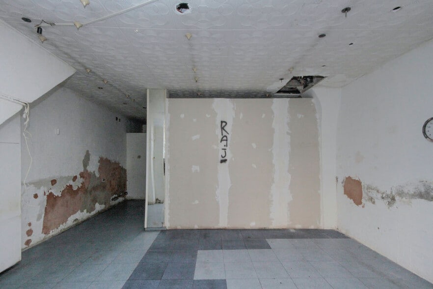 View Photo