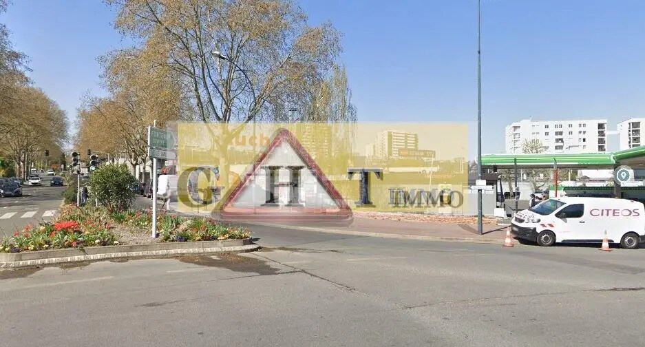 Local commercial dans Fontenay-sous-Bois à vendre - Photo de l’immeuble – Image 1 sur 1