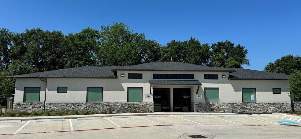 16702 House Hahl Rd, Cypress, TX à louer - Photo de l’immeuble – Image 2 sur 5