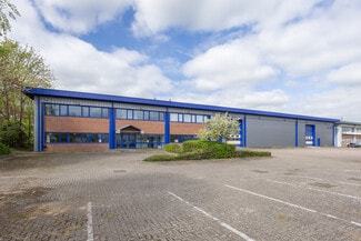 Plus de détails pour Arkwright Rd, Corby - Industriel/Logistique à louer