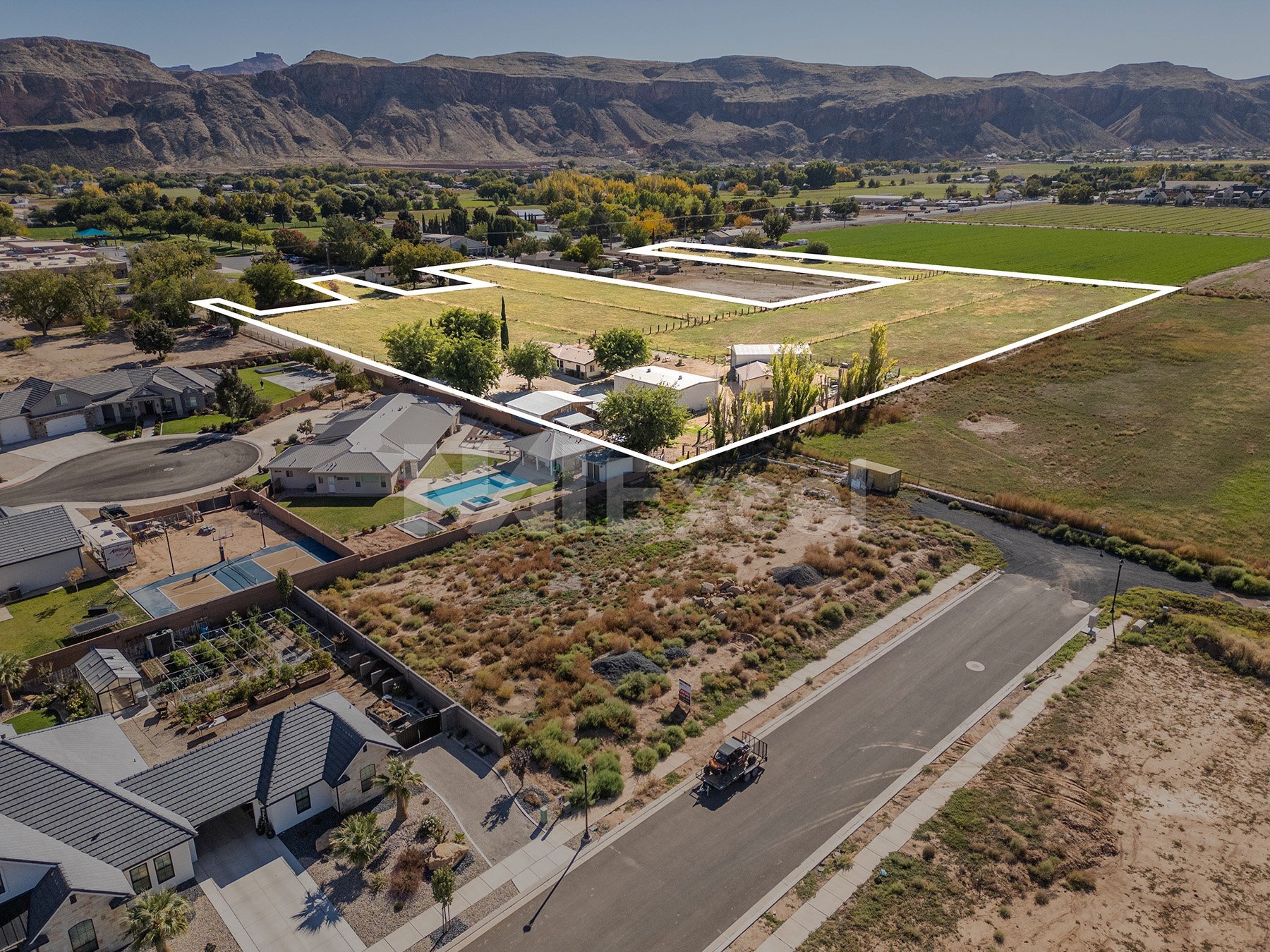 896 S 700 W, Hurricane, UT à vendre Photo de l’immeuble– Image 1 sur 6