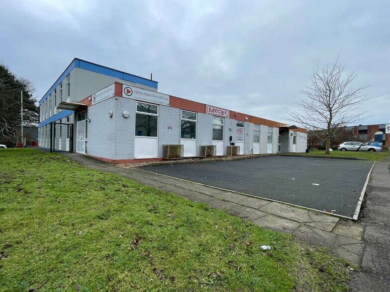 Javelin Way, Ashford à louer - Photo de l’immeuble – Image 1 sur 11