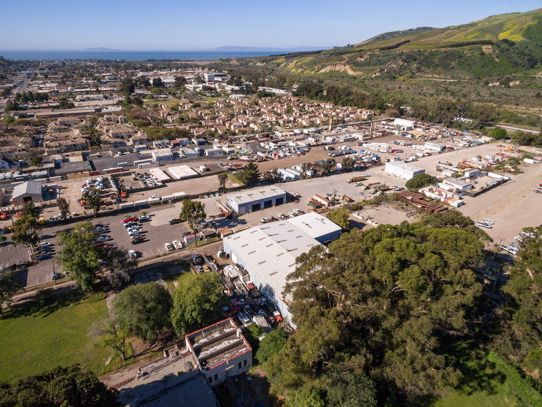 2619 N Ventura Ave, Ventura, CA à louer - Photo de l’immeuble – Image 2 sur 19