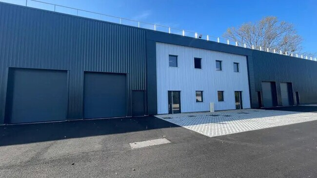 Plus de détails pour Industriel/Logistique à vendre