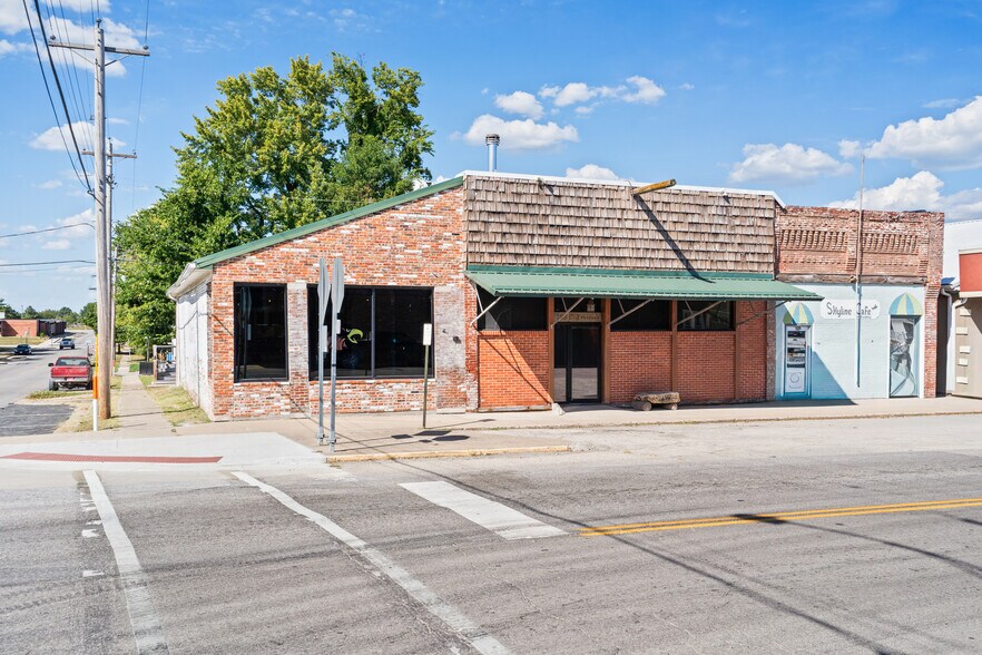 103 E Broadway, Ashland, MO à vendre - Photo de l’immeuble – Image 2 sur 10