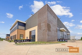 Plus de détails pour Bureau, Industriel/Logistique à louer