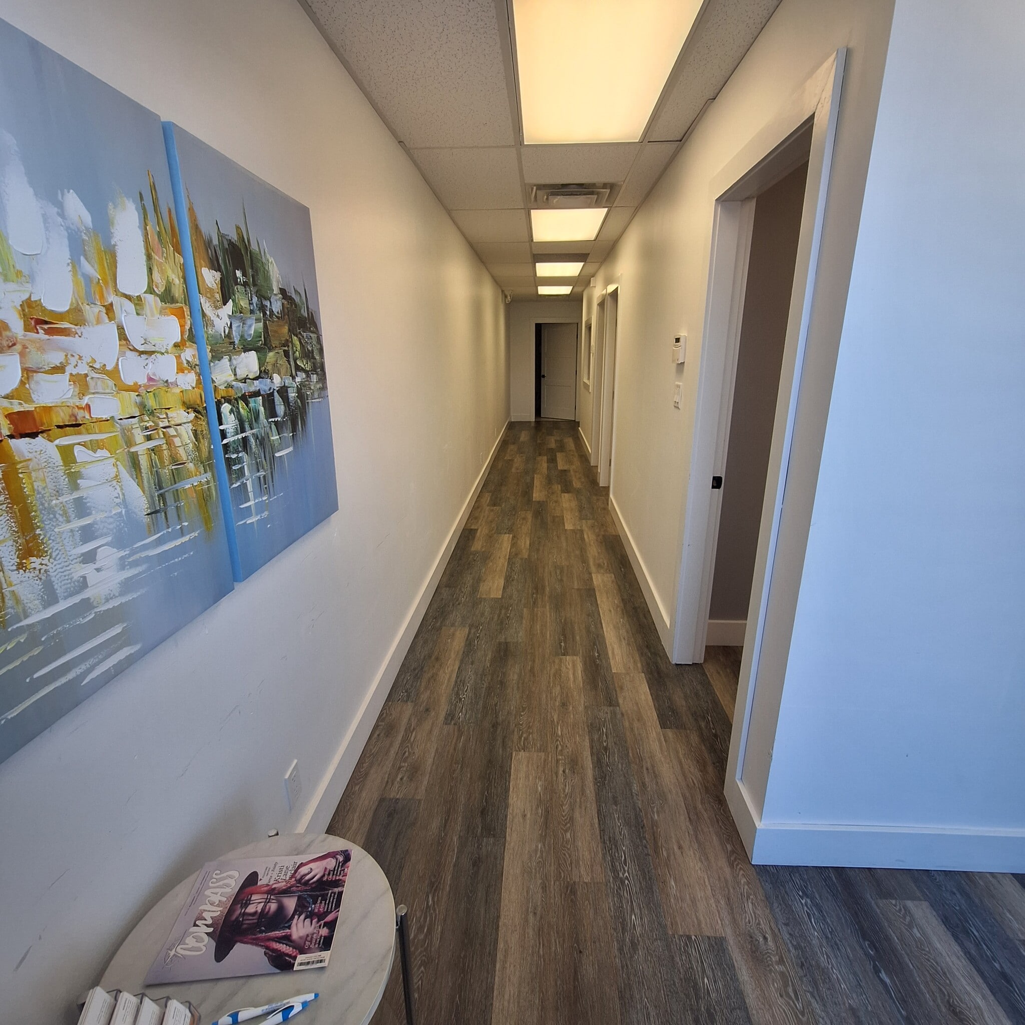 1742 Cliffe Av, Courtenay, BC à louer Photo intérieure– Image 1 sur 14