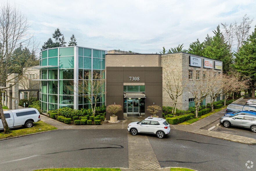 7308 Bridgeport Way W, Lakewood, WA à louer - Photo principale – Image 2 sur 7