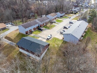 Plus de détails pour 1705-1724 Nervie St, Ashland, KY - Logement à vendre
