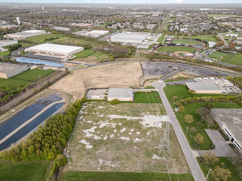 0 Castle Dr, Mason, OH à vendre - Photo de l’immeuble – Image 1 sur 8