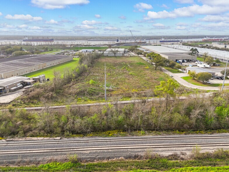 502 Delta Dr, Saint Rose, LA à vendre - Photo principale – Image 1 sur 12