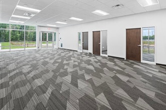 Jake Brown Rd, Old Bridge, NJ à louer Photo intérieure– Image 2 sur 16