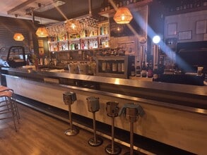 Local commercial dans Barcelone, Barcelona à louer Photo intérieure– Image 2 sur 9