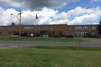Plus de détails pour 800 Cypress St, Rome, NY - Bureau à vendre