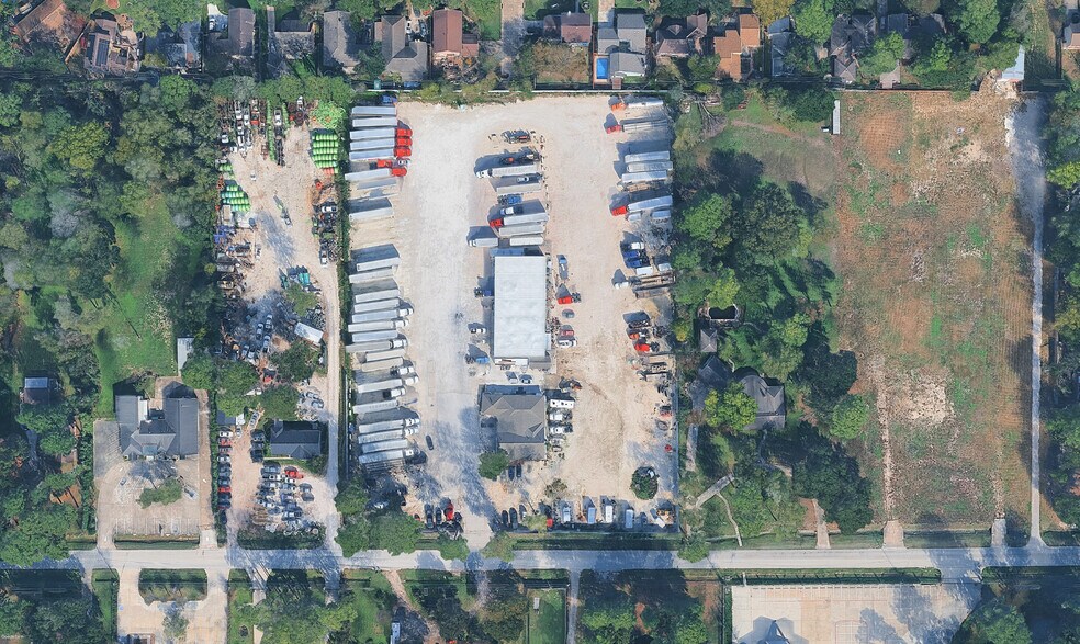 10660 Woodedge Dr, Houston, TX à vendre - Aérien – Image 2 sur 4