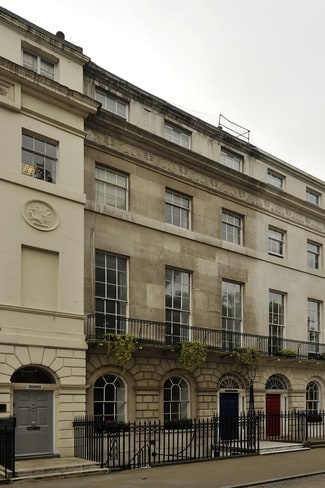 Plus de détails pour 39 Fitzroy Sq, Londres - Coworking à louer