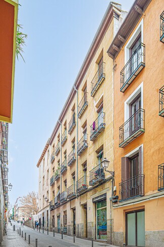 Plus de détails pour Calle Mesón de Paredes, Madrid - Logement à vendre