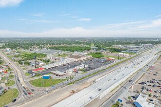 3400-3410 Gulf Freeway, Dickinson, TX - VUE AÉRIENNE  vue de carte - Image1