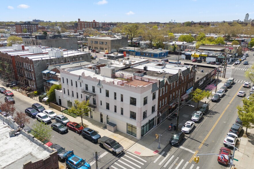 222 E 51st St, Brooklyn, NY à vendre - Photo de l’immeuble – Image 2 sur 53