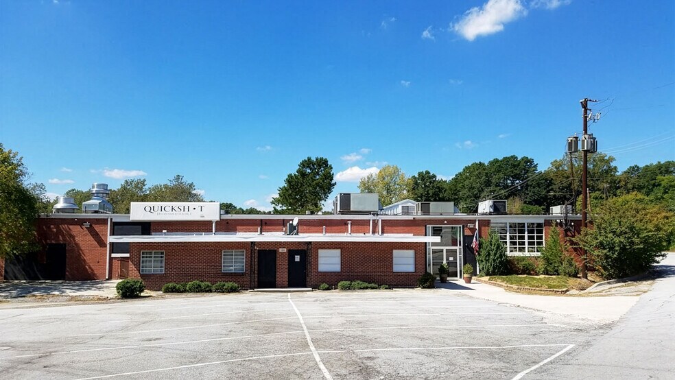 1199 Zonolite Rd NE, Atlanta, GA à louer - Photo de l’immeuble – Image 2 sur 3