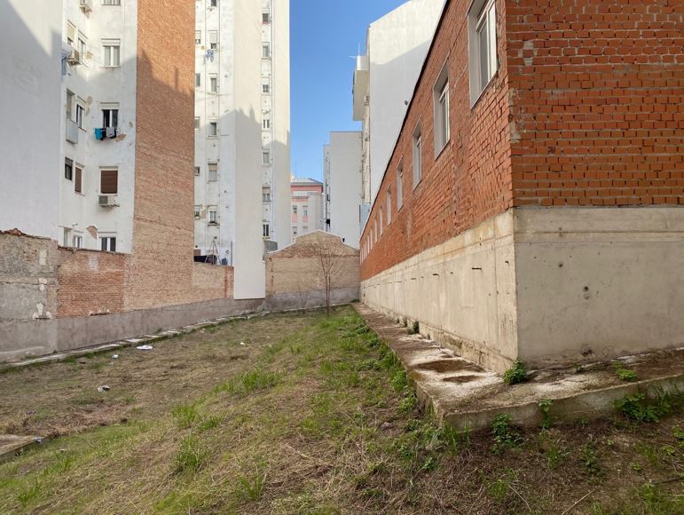 Calle Povedilla, 9, Madrid, Madrid à vendre - Photo de l’immeuble – Image 2 sur 7