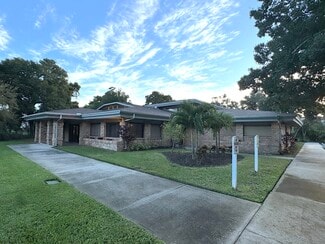 Plus de détails pour 134 S Woods Dr, Rockledge, FL - Bureau à vendre