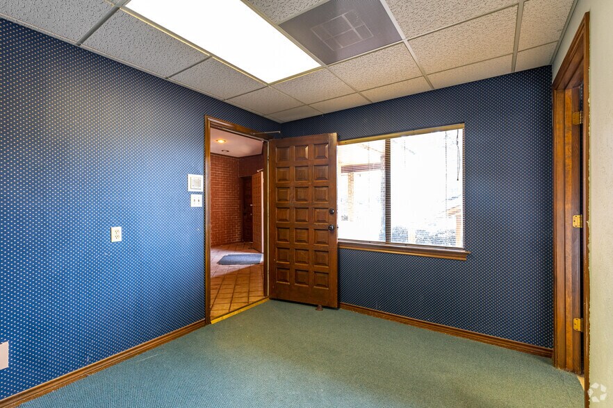 1645 Dorchester Dr, Plano, TX à louer - Photo intérieure – Image 3 sur 19