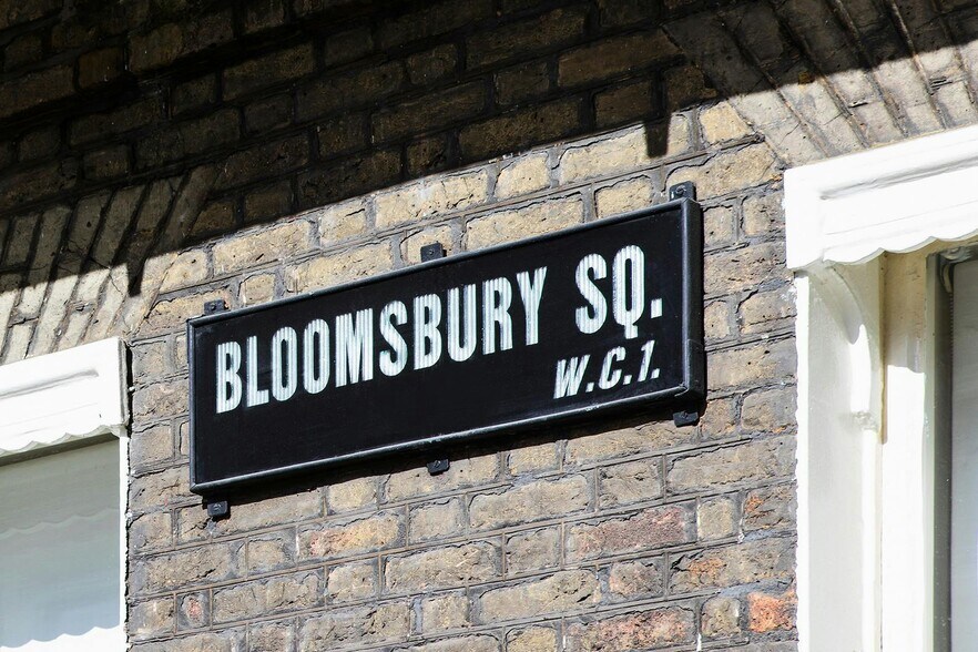 20 Bloomsbury Sq, Londres à louer - Photo de l’immeuble – Image 2 sur 24