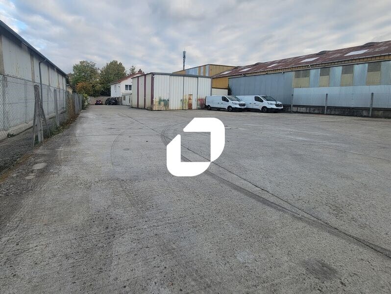 Local d’activités dans Wissous à louer Photo de l’immeuble– Image 1 sur 15