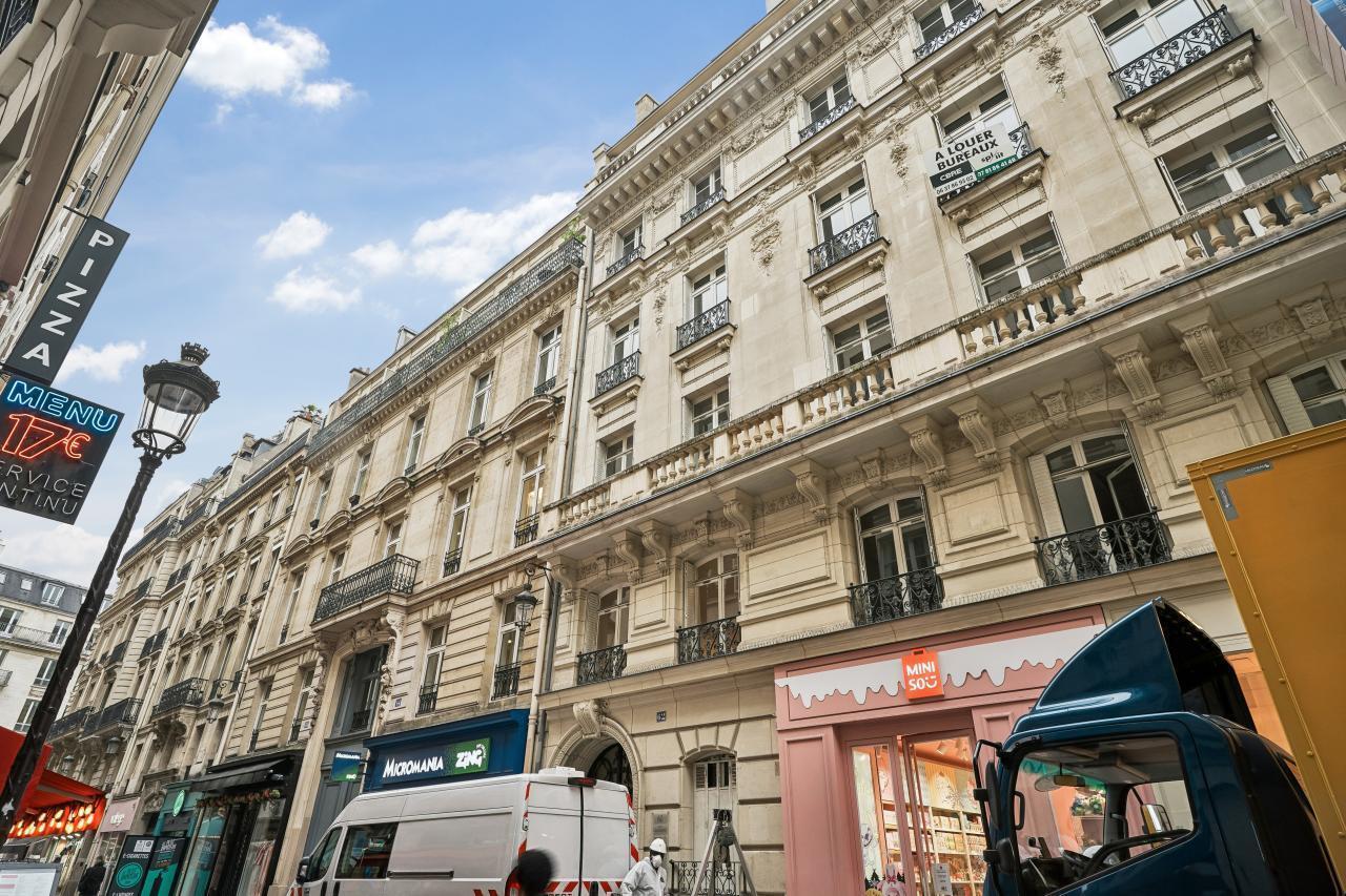 62 Rue De Caumartin, Paris à louer Photo de l’immeuble– Image 1 sur 16