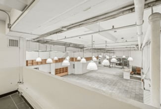 57 W 38th St, New York, NY à louer Photo intérieure– Image 1 sur 4