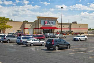Plus de détails pour 1312 Industrial Rd, Emporia, KS - Local commercial à louer