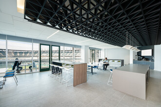 1000 Ballpark Way, Arlington, TX à louer Photo de l’immeuble– Image 1 sur 11