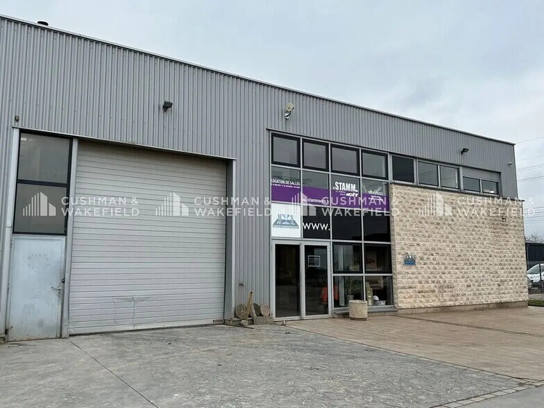 Local d’activités dans Griesheim-près-Molsheim à louer - Photo de l’immeuble – Image 1 sur 9